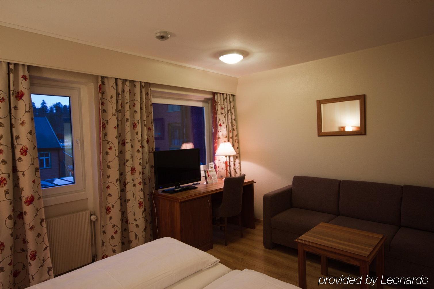 Thon Partner Hotel Backlund Левангер Экстерьер фото