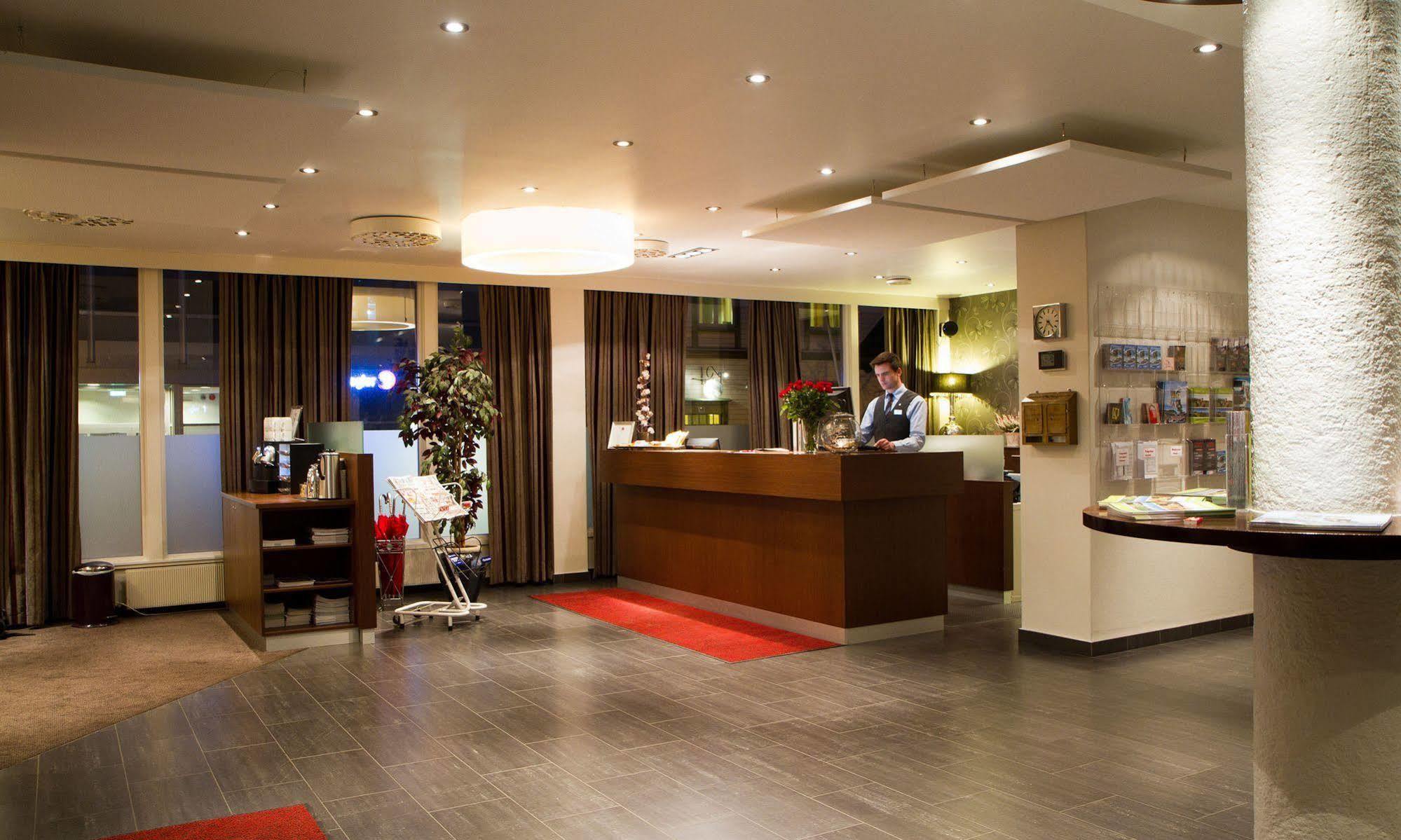 Thon Partner Hotel Backlund Левангер Экстерьер фото