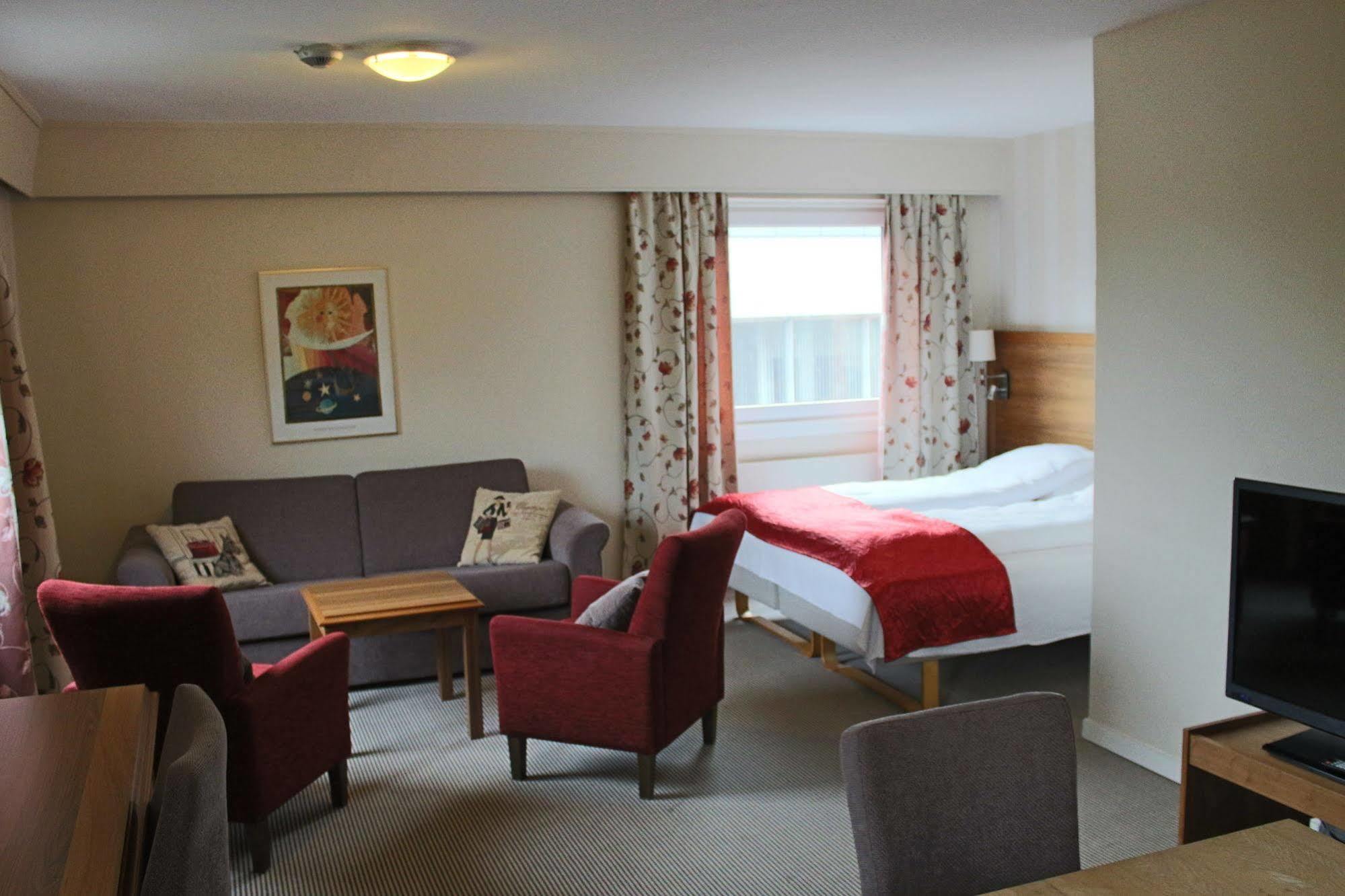Thon Partner Hotel Backlund Левангер Экстерьер фото